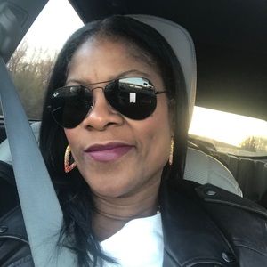 Meet your Posher, Kim